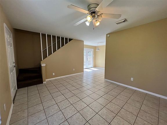 2nd image of 1954 Upland Dr