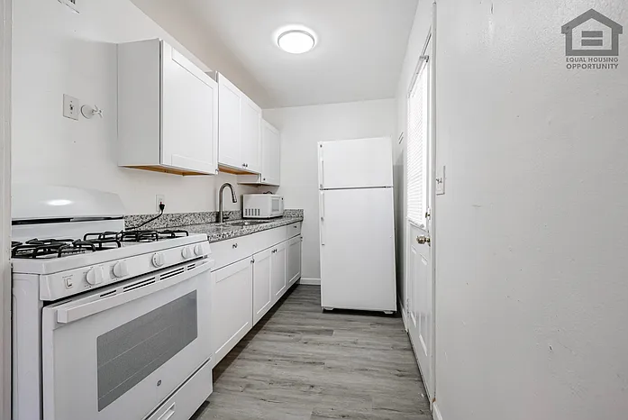 3315 E Cambridge Ave #3 — Photo 13