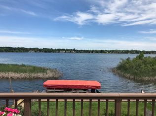 790 Otter Ave, Waterford, MI 48328
