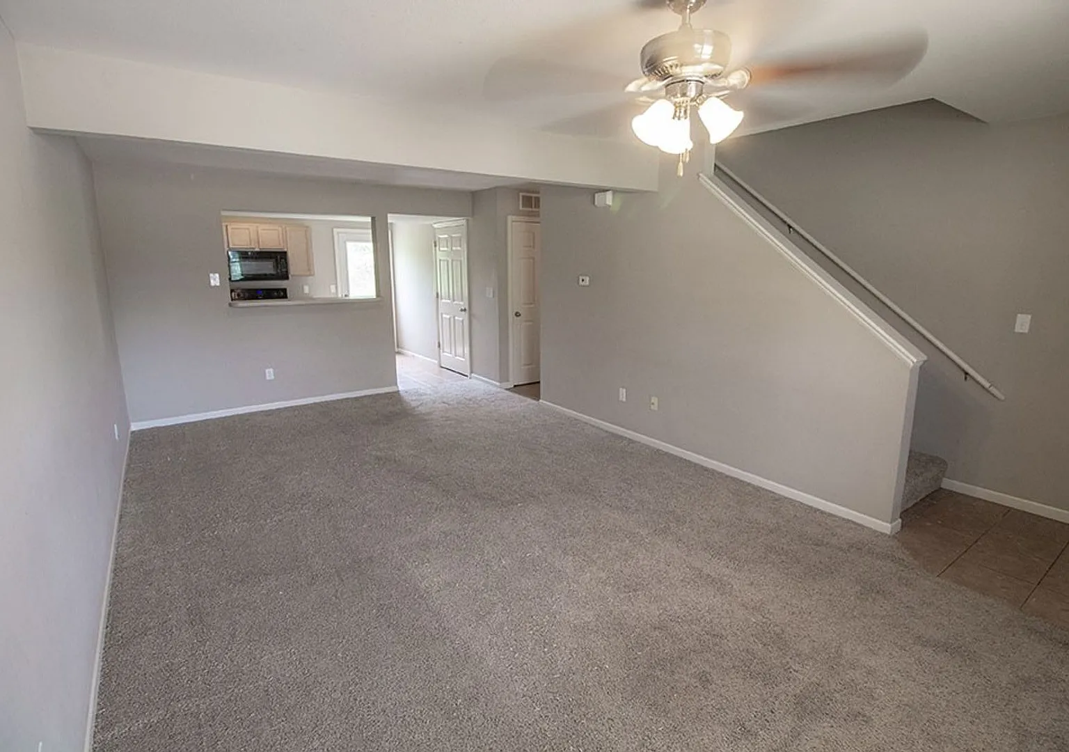 Vanderveen Duplex — Photo 4