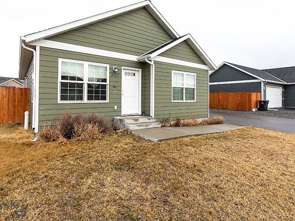 2nd image of 2329 Sturnella Ln
