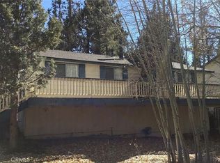 1060 Eagle Mountain Dr, Big Bear City, CA 92314