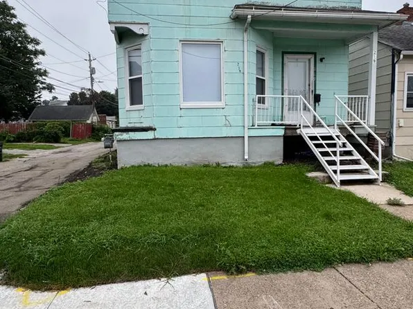 219 W 15th St, Davenport, IA 52803
