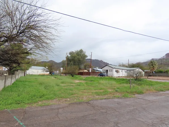 800 W MARTIN A Street #14 & E 1/2 of 13, Superior, AZ 85173