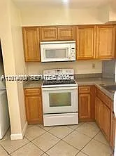 6045 NW 186th St #116 — Photo 10