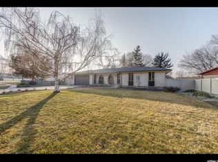 6318 S Rodeo Ln, Salt Lake City, UT 84121