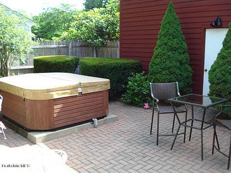 Step Down Patio to Hot Tub Area