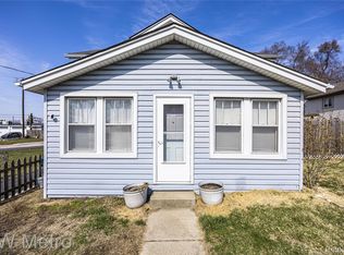 635 Lounsbury Ave, Pontiac, MI