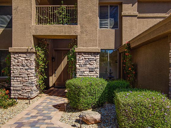 2nd image of 6106 E Sonoran Trl