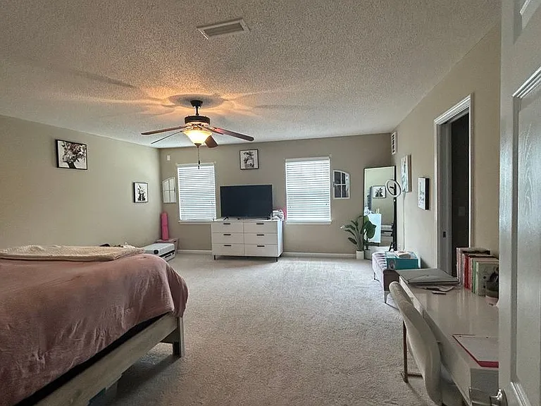 127 Winterberry Way — Photo 10