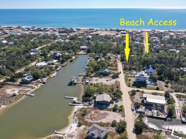 304 Land St, Eastpoint, FL 32328