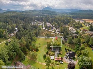 661 Highway 107 S, Cashiers, NC 28717