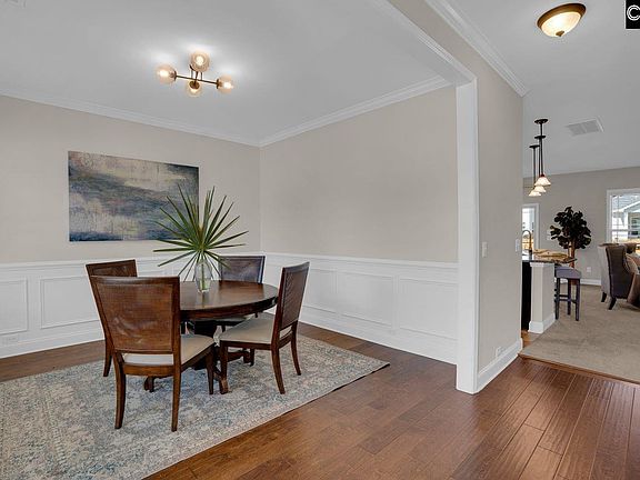 4th image of 712 Council Ln