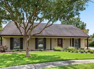 106 Jeff Davis Dr, Lafayette, LA 70503