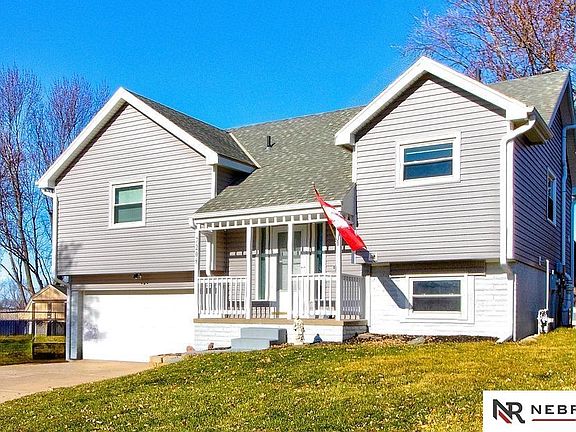3rd image of 7208 S 149th Cir