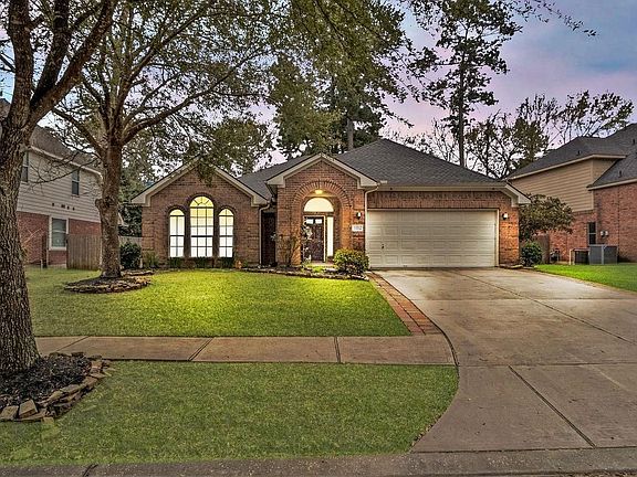 3rd image of 23894 Dorrington Estates Ln