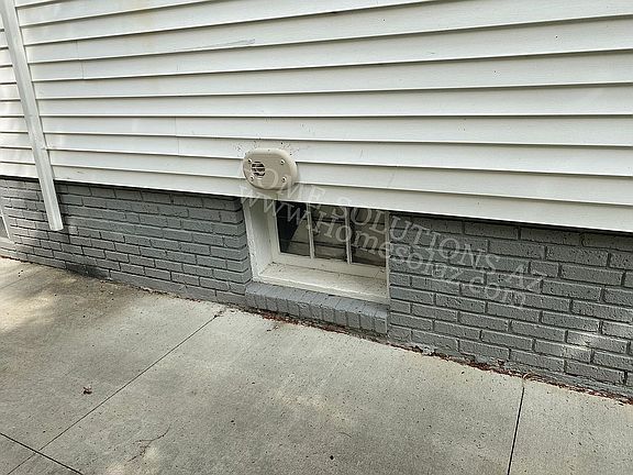 4th image of 2048 Hanover Dr