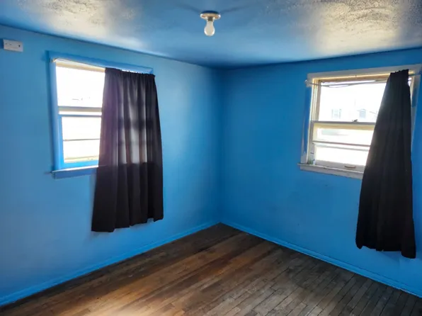 302 N Elm St #2, Kimball, NE 69145