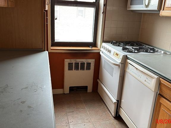 4th image of 640 Pelham Road #6F