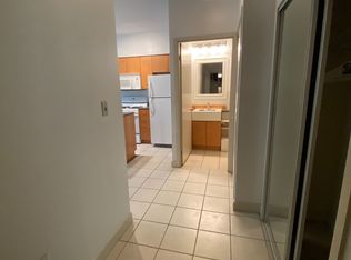 10 Navy Wharf Ct #101, Toronto, ON M5V3V2