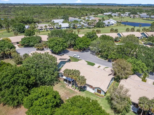 4181 Gator Trace Villas Circle #B, Fort Pierce, FL 34982