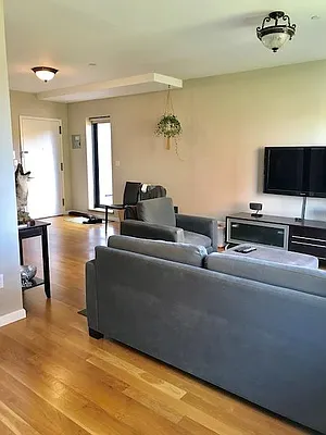 Rented by Avenue Sotheby's International Realty | media 15