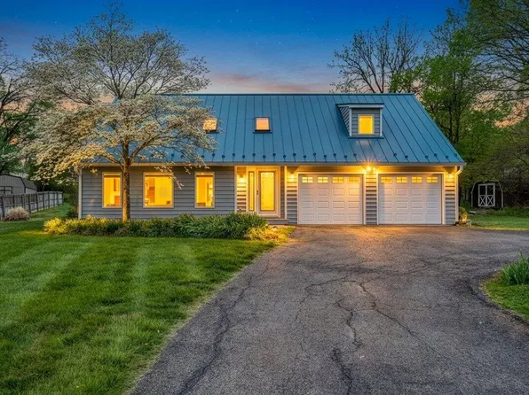 4236 Norwood St SW, Roanoke, VA 24018