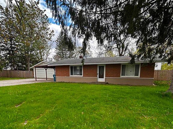 2nd image of 408 Glidden Rd