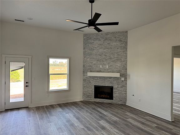 2nd image of 6604 SW Spindle St
