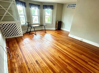 206 S White Horse Pike APT B, Audubon, NJ 08106