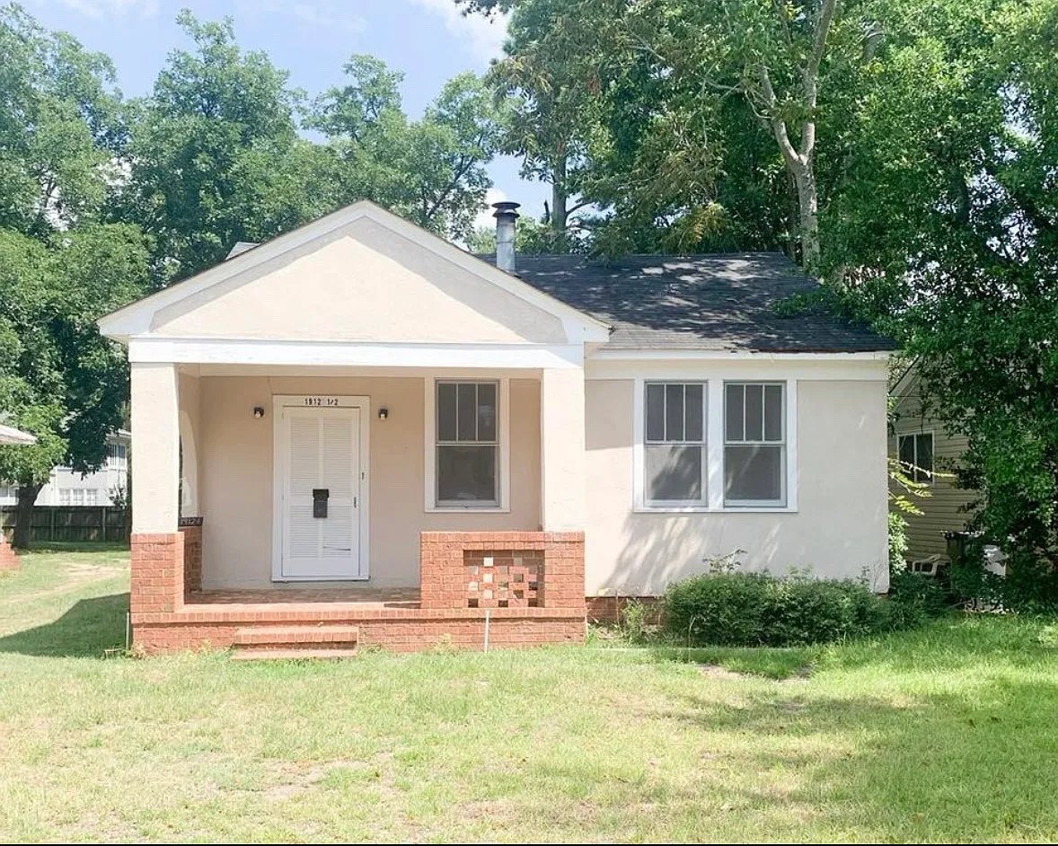 2 bed, 1238 sqft, $900 — Photo 1
