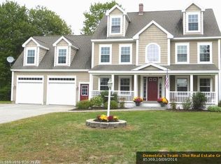 21 Brookdale Dr, Gorham, ME 04038