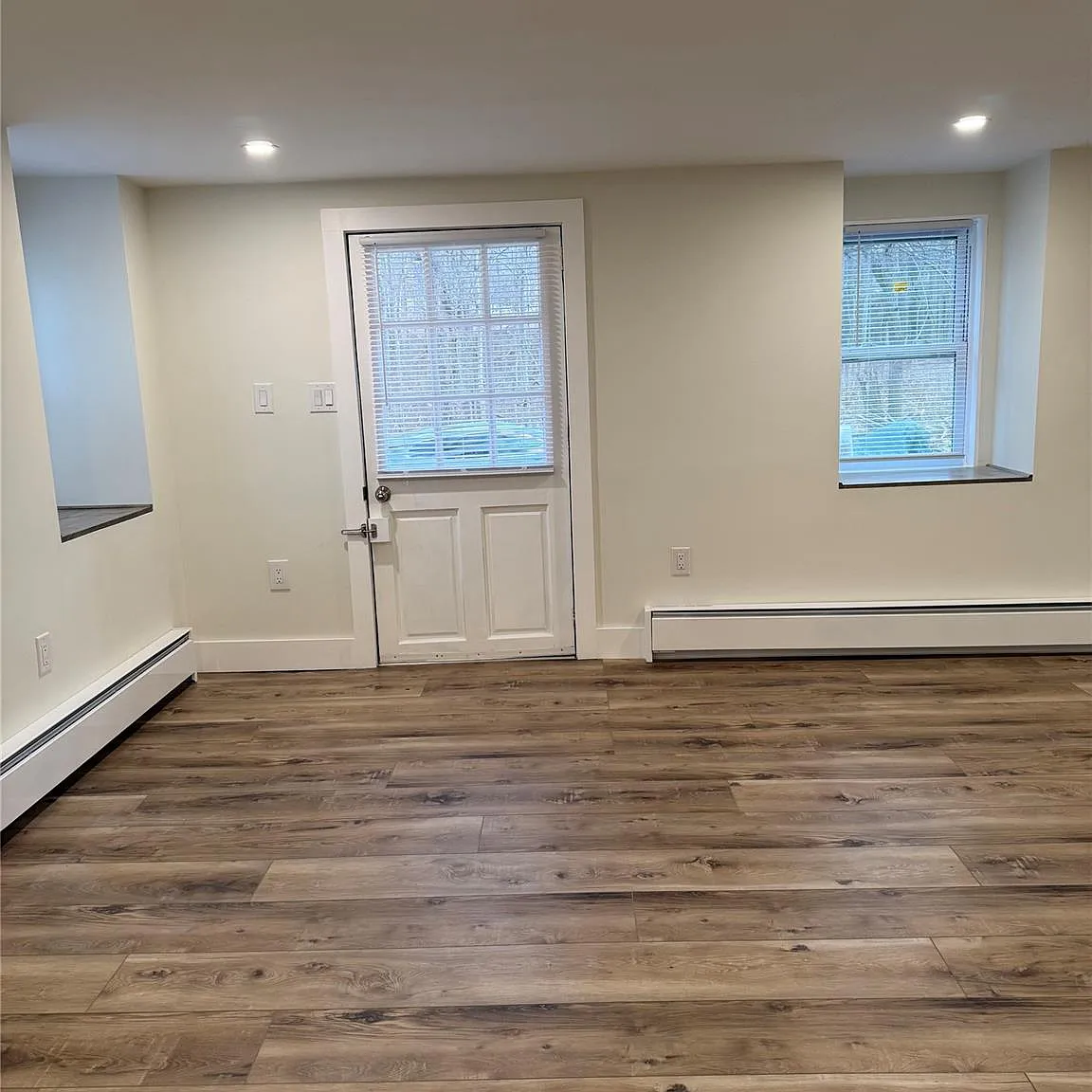 Studio, 1.0 bath, 600 sqft, $1,800 — Photo 3