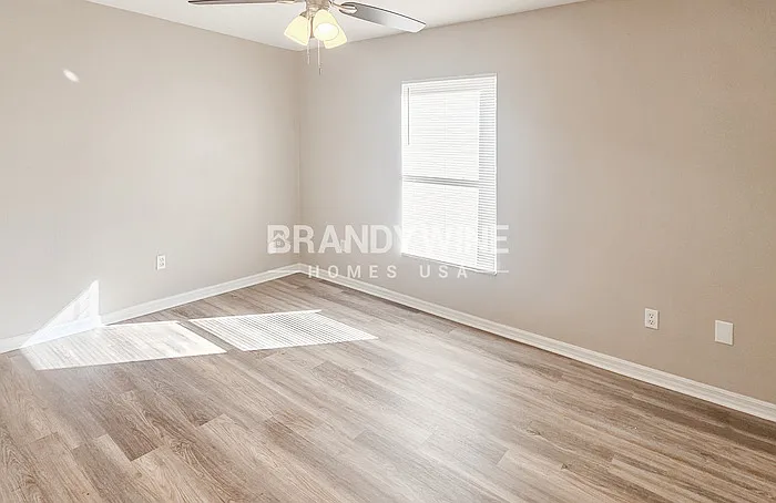 1013 E Eskimo Ave — Photo 12