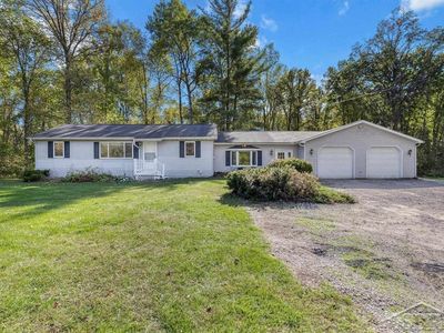 2966 E Degeer Ct, Midland, MI, 48642