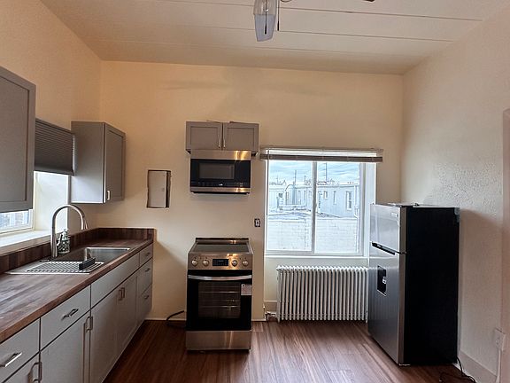 2nd image of 4114 Secor Rd APT B