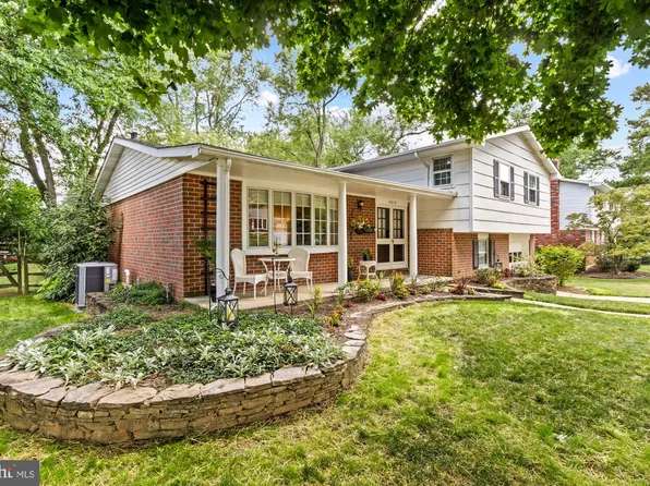 2318 Eastridge Rd, Lutherville Timonium, MD 21093