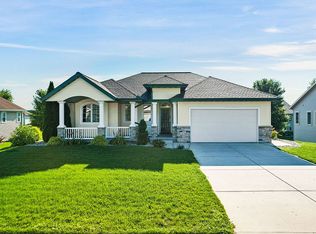 520 Billings Ave, Prairie Du Sac, WI 53578