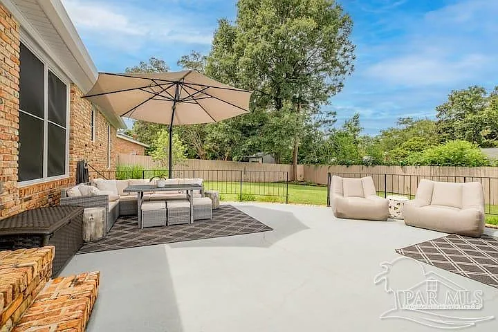 4095 Aiken Rd — Photo 8