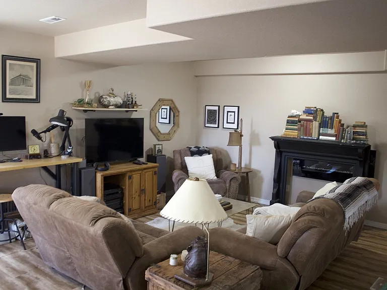 1364 Diamond Rim Dr — Photo 31