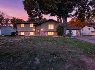 6733 Willow Ln, Minneapolis, MN 55430