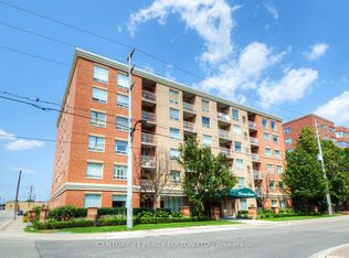 32 Tannery St #307, Mississauga, ON L5M 6T6