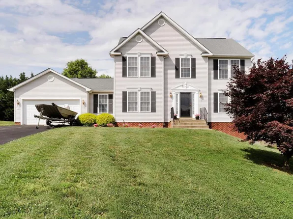 103 Drew Cir, Smithsburg, MD 21783