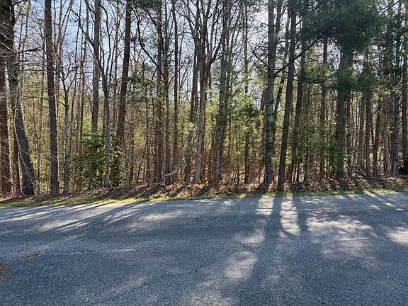 3rd image of 1156 Liberty Rd