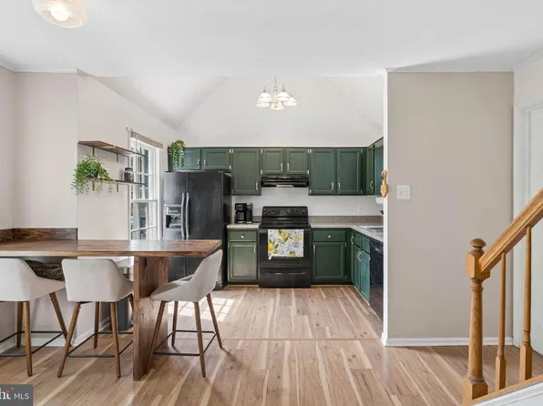 10808 Lake Square Ct, New Market, MD 21774