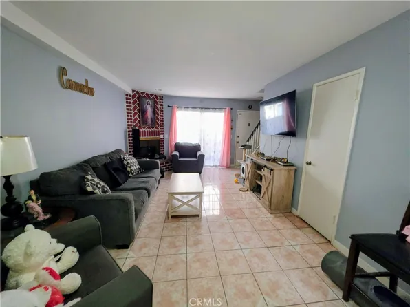 9834 Sepulveda Blvd Unit 117, North Hills, CA 91343