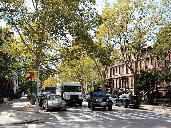 4th image of 391 1st St #4S