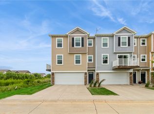 904 NE 49th Ln, Ankeny, IA 50021