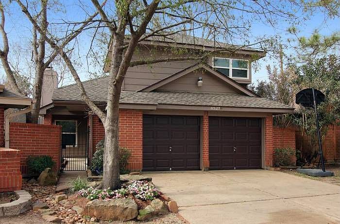 1st image of 8527 Pool Creek Dr
