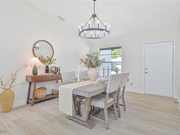 5th image of 15736 Coral Vine Ln